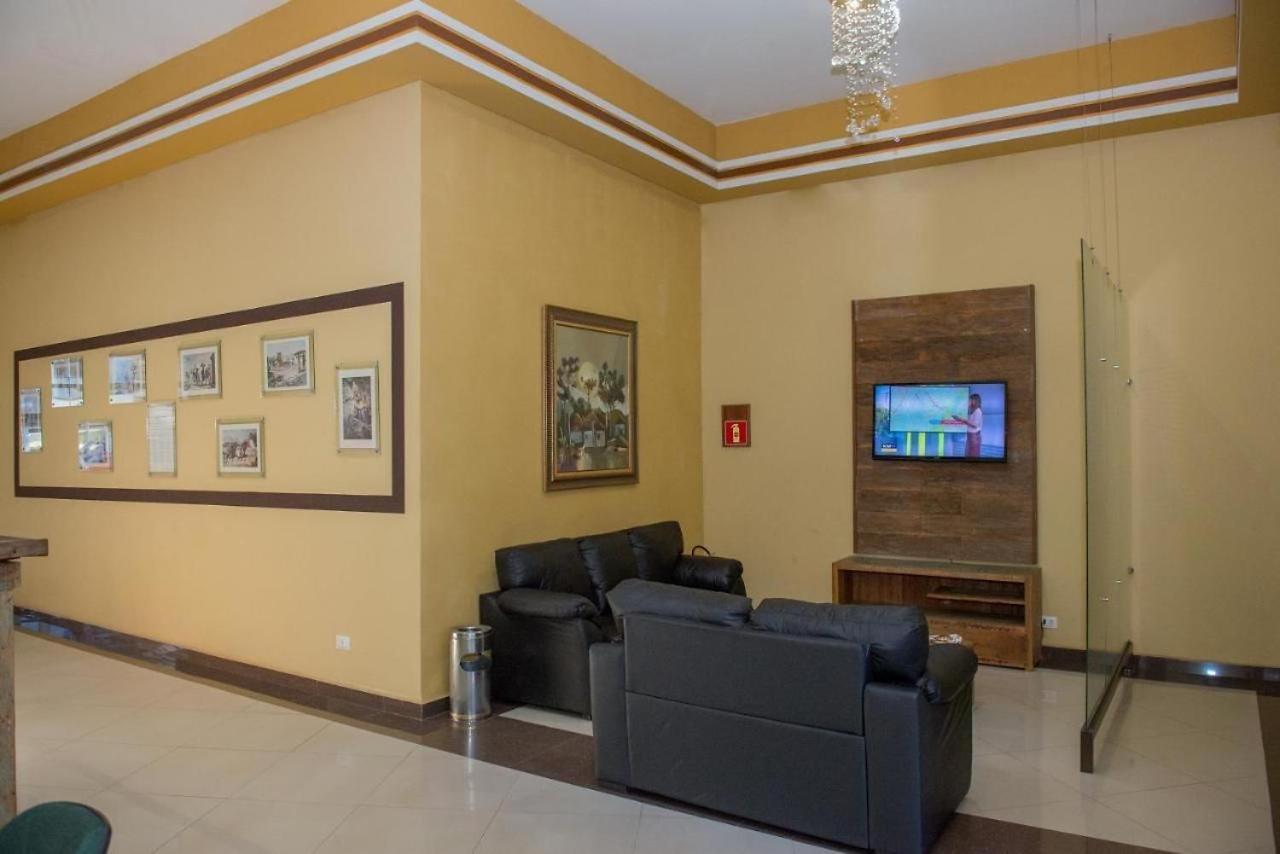 Hotel Iguacu Centro ฟอสดูอีกวาซู ภายนอก รูปภาพ